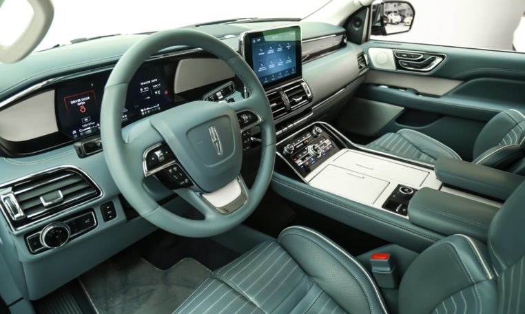 LINCOLN NAVIGATOR PRESIDENTIAL