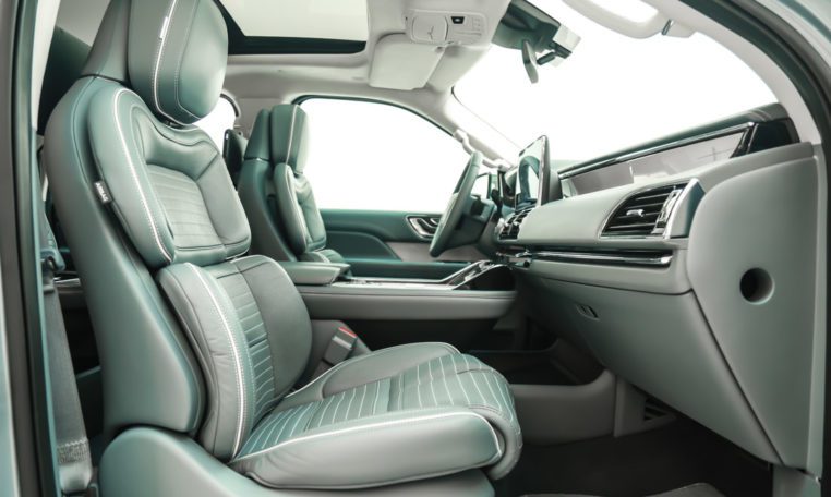 LINCOLN NAVIGATOR PRESIDENTIAL