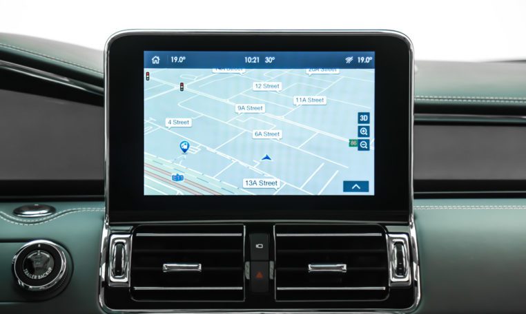 LINCOLN NAVIGATOR PRESIDENTIAL