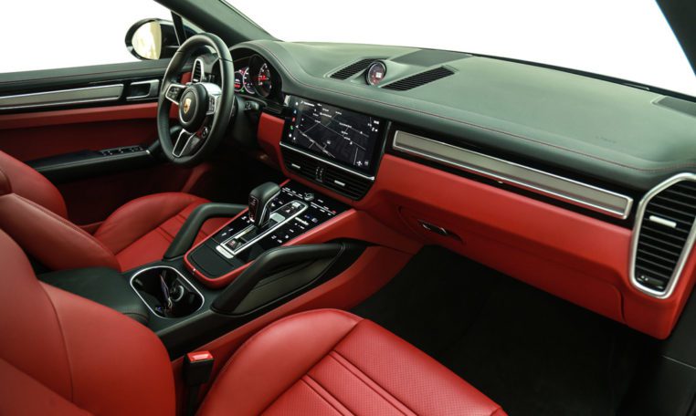 PORSCHE CAYENNE PLATINUM EDITION