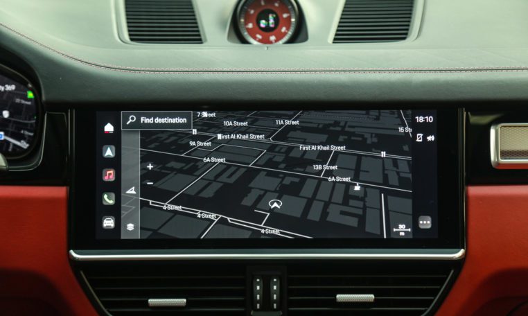 PORSCHE CAYENNE PLATINUM EDITION