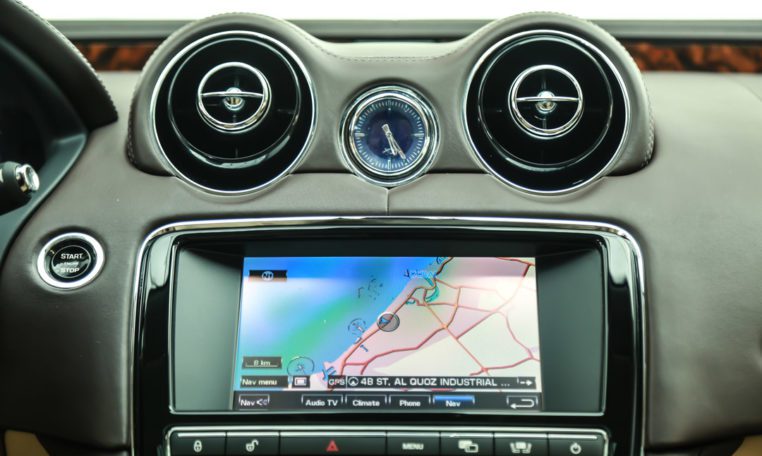 JAGUAR XJL PREMIUM LUXURY