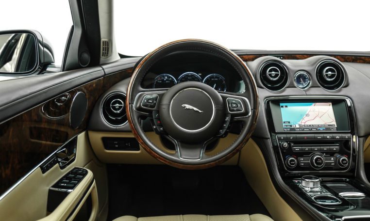 JAGUAR XJL PREMIUM LUXURY
