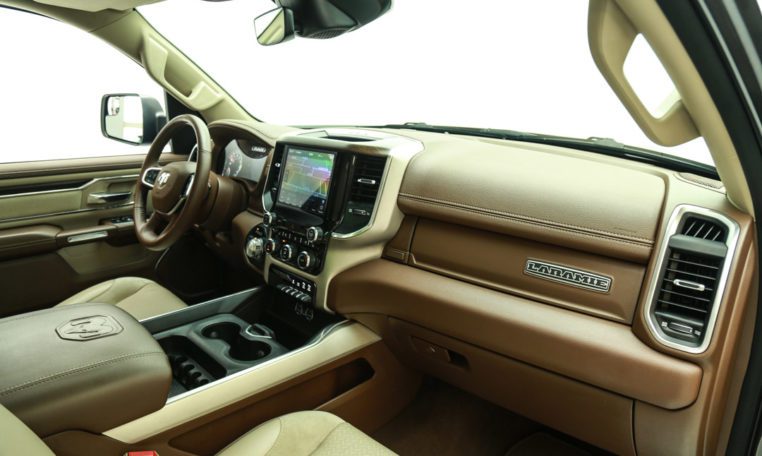 DODGE RAM 1500 LARAMIE CREW CAB