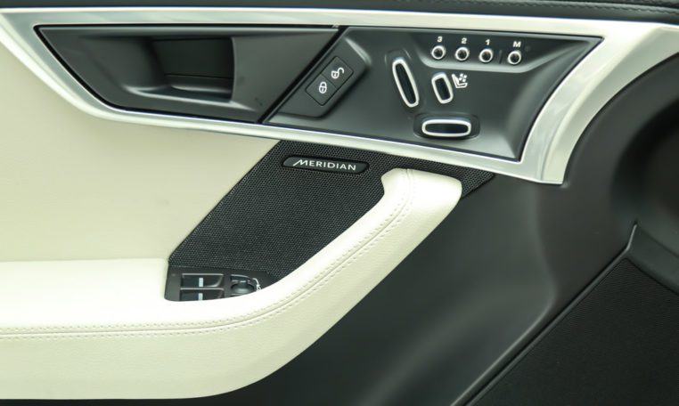 JAGUAR F-TYPE CONVERTIBLE