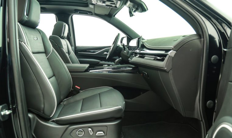 CADILLAC ESCALADE 600 – SPORT