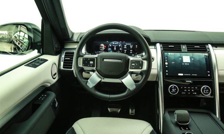 LAND ROVER DISCOVERY SI6 SE P360