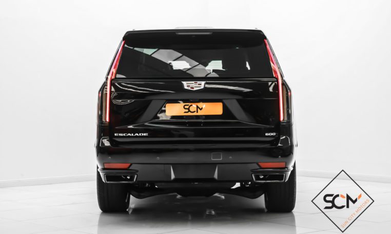CADILLAC ESCALADE 600 – SPORT