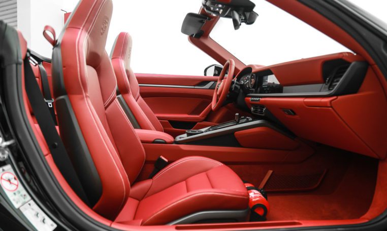 PORSCHE 911 CARRERA CONVERTIBLE