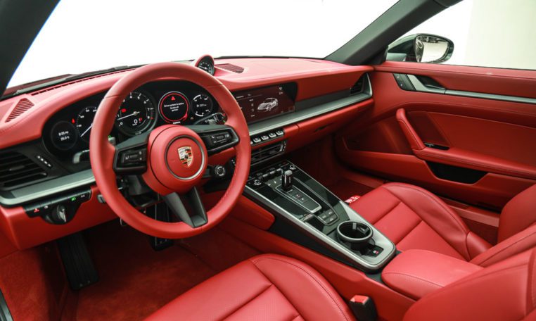 PORSCHE 911 CARRERA COUPE