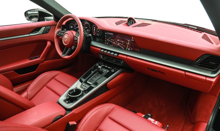 PORSCHE 911 CARRERA COUPE