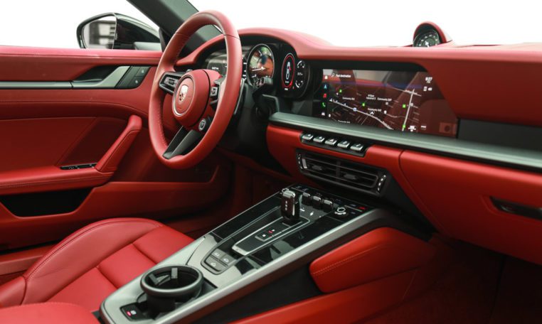 PORSCHE 911 CARRERA COUPE