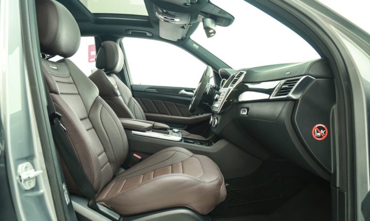 MERCEDES ML63 ///AMG