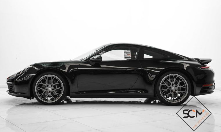 PORSCHE 911 CARRERA COUPE