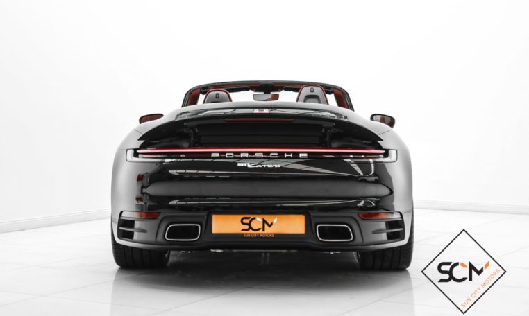 PORSCHE 911 CARRERA CONVERTIBLE