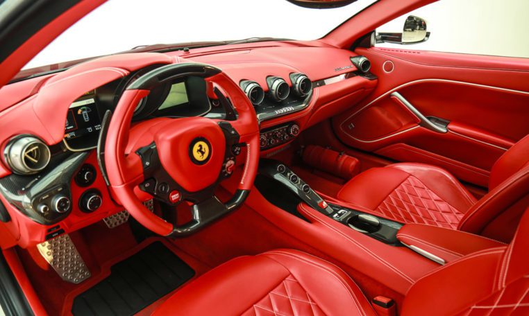 FERRARI F12 BERLINETTA