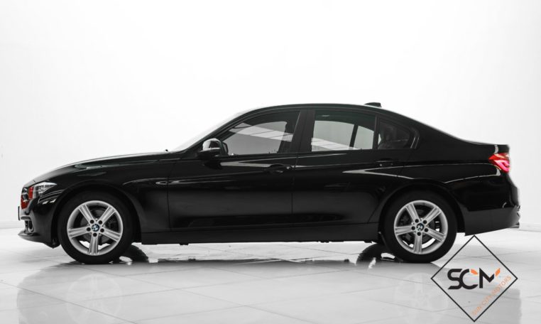 BMW 320i