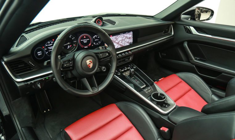 PORSCHE 911 CARRERA – S