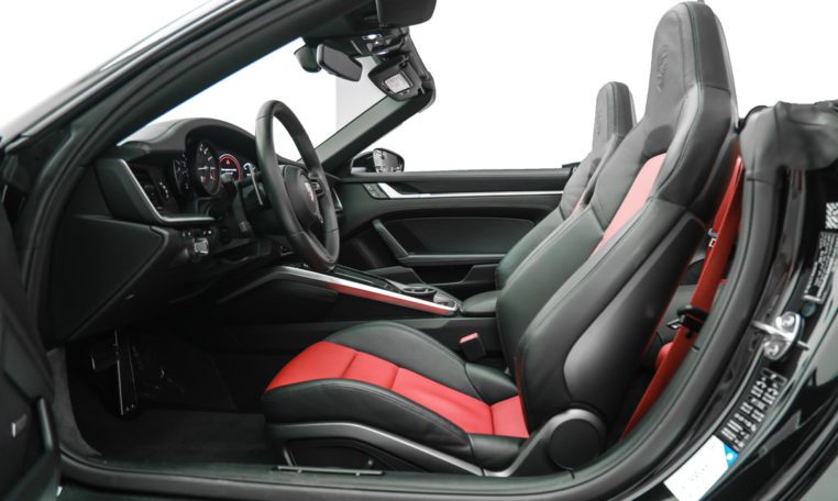 PORSCHE 911 CARRERA – S