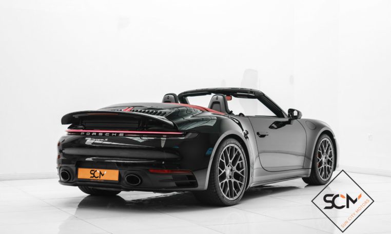 PORSCHE 911 CARRERA – S