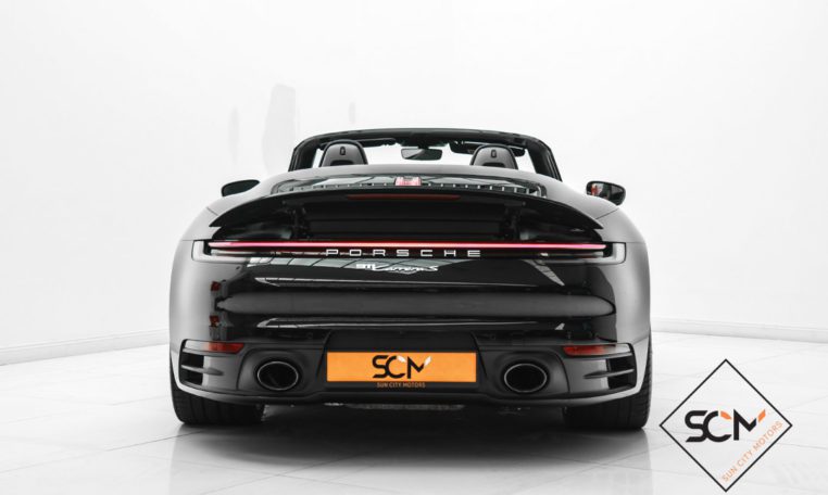 PORSCHE 911 CARRERA – S