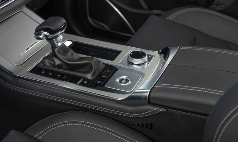 BRAND NEW 2024  JETOUR X70 FL | EXCLUDING VAT