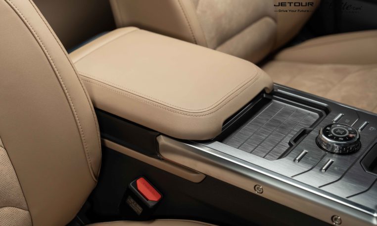 BRAND NEW 2025 JETOUR T2