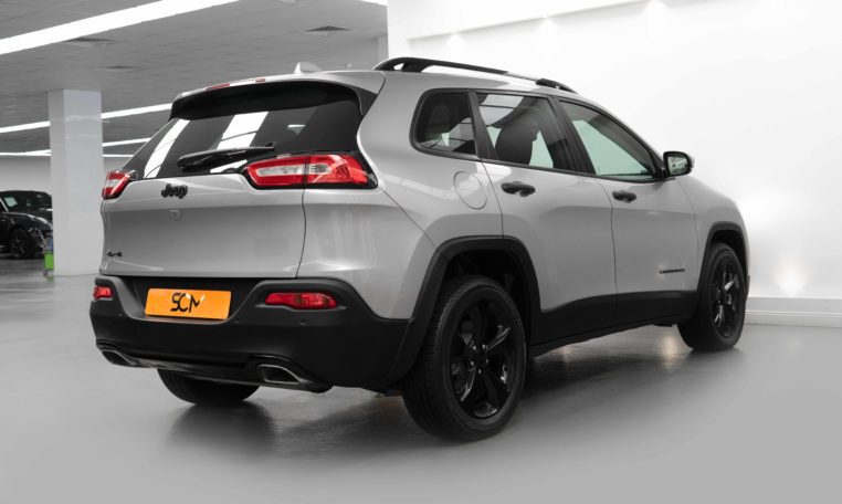 JEEP CHEROKEE LATITUDE LUX