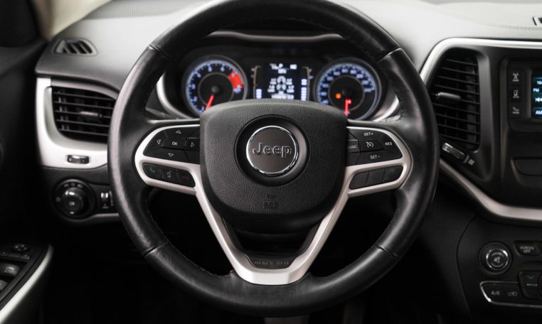 JEEP CHEROKEE LATITUDE LUX