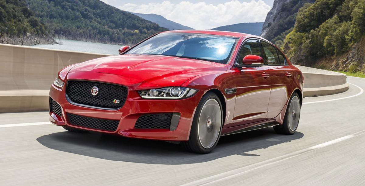Jaguar Offers a Host of Upgrades for 2018 Models