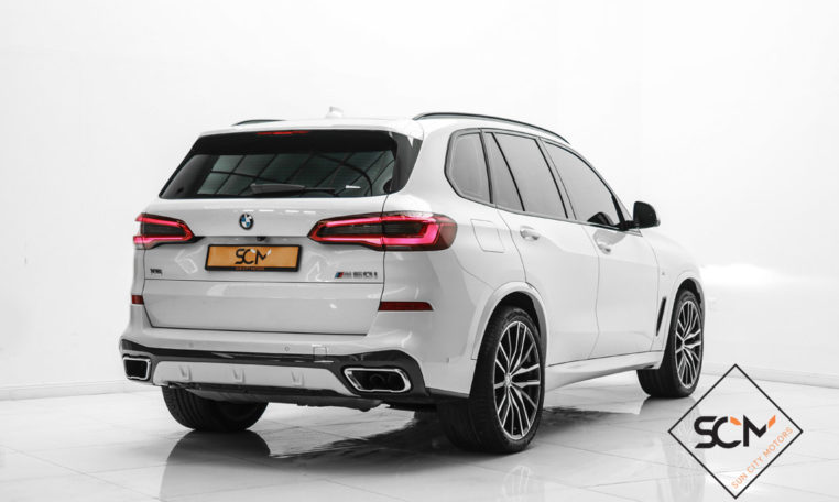 BMW X5 M50i M PERFORMANCE