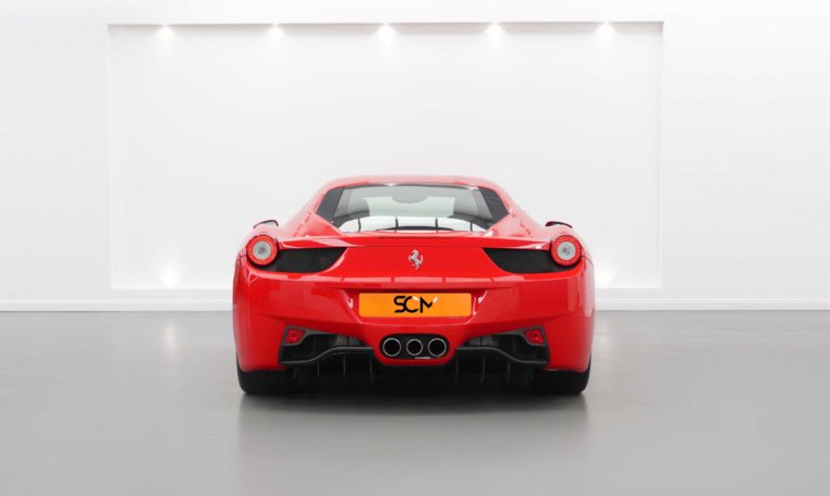 FERRARI 458 ITALIA