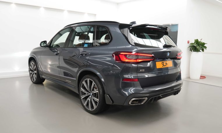 BMW X5 M50i M PERFORMANCE