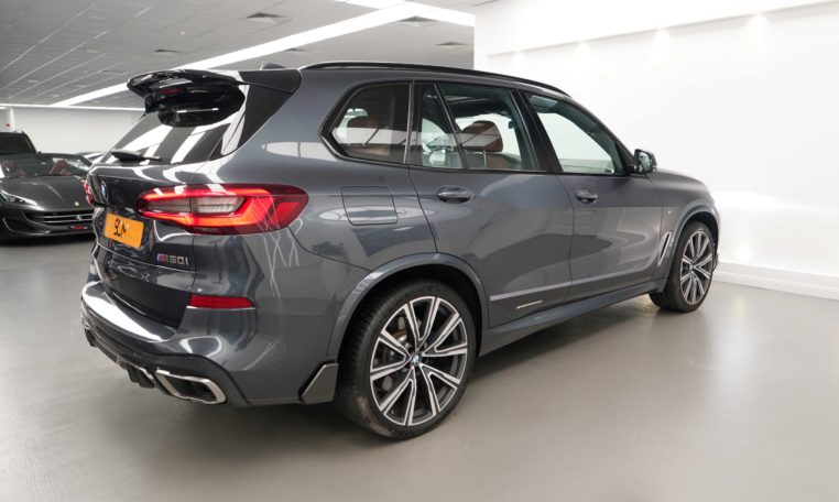 BMW X5 M50i M PERFORMANCE