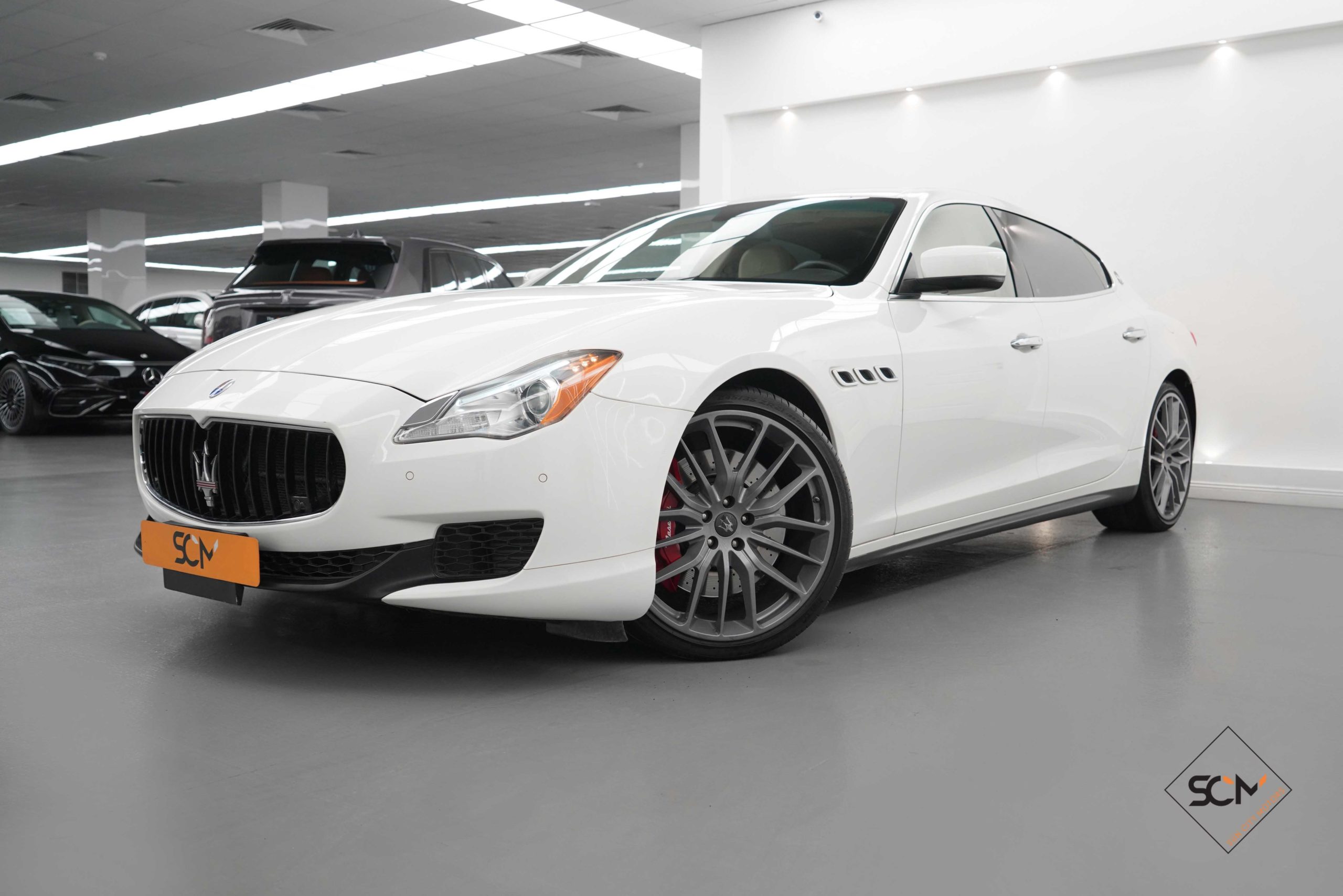 Maserati-Quattroporte