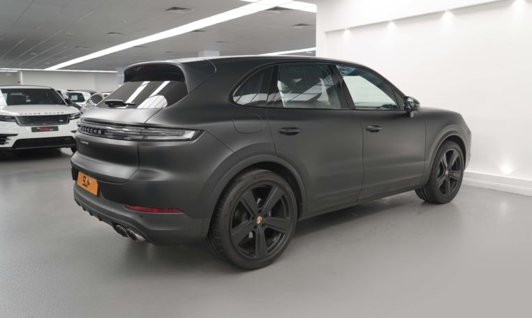 PORSCHE CAYENNE COUPE