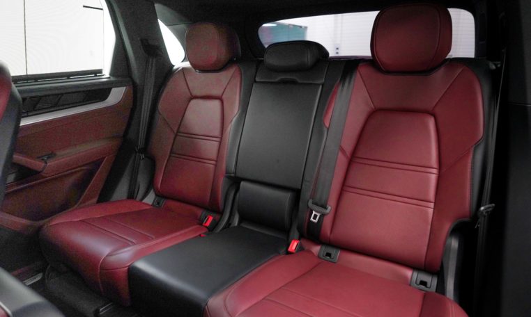 PORSCHE CAYENNE COUPE